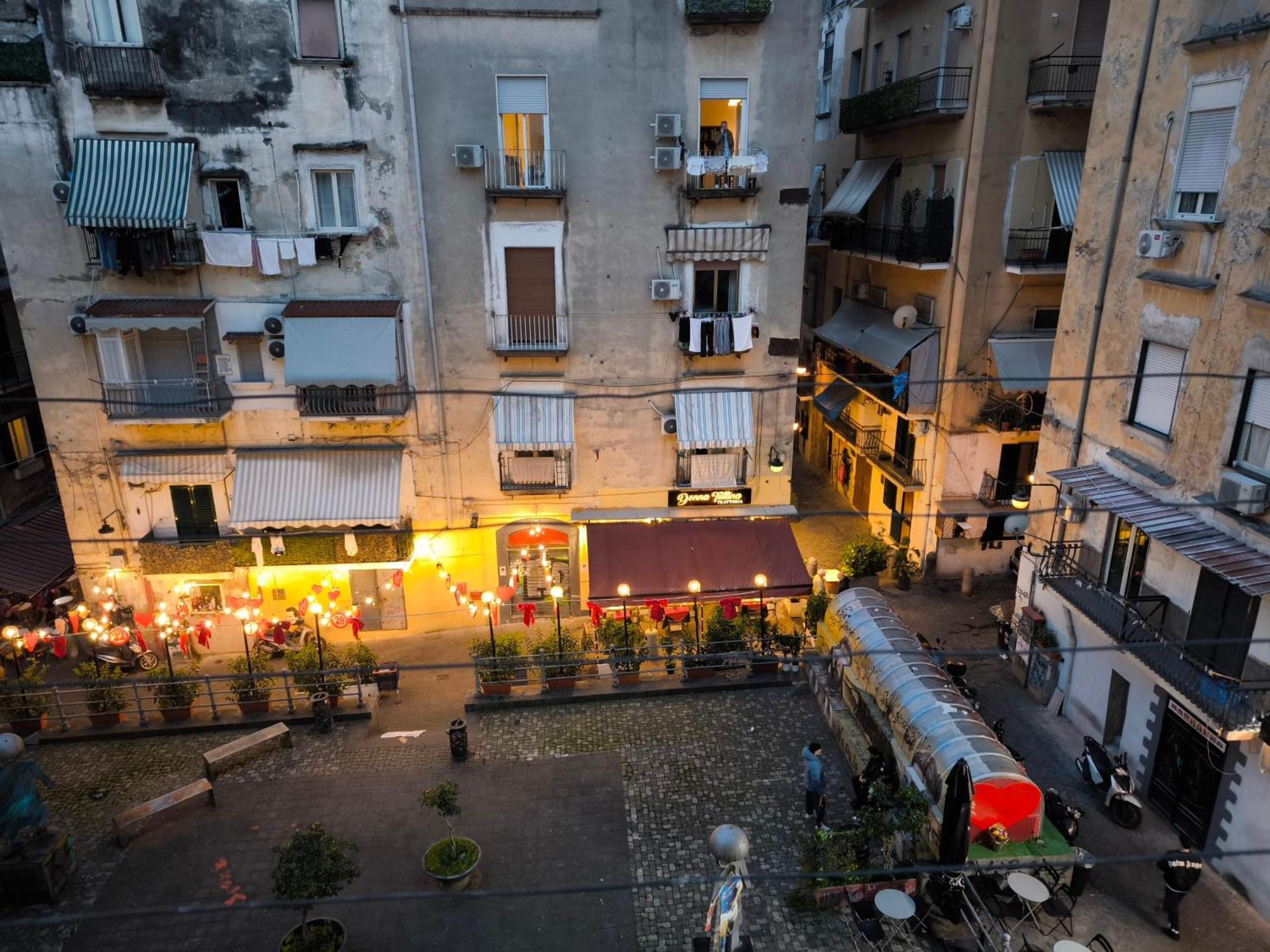 Casa Del Girasole Apartman Nápoly Kültér fotó